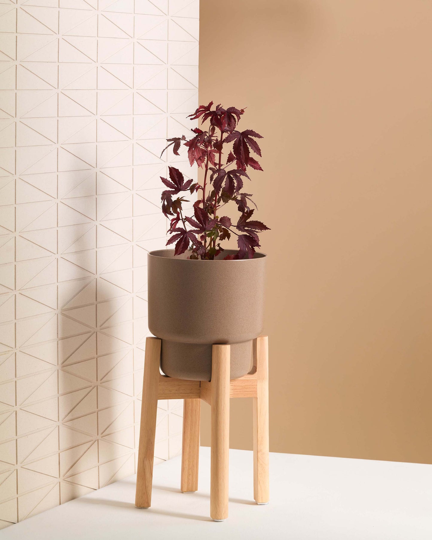 PlasCoff Plant Stand